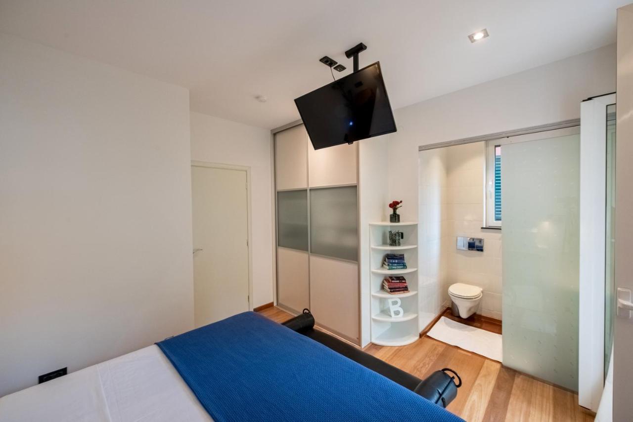 Airy Seafront 1920S Apartment Split Exteriér fotografie